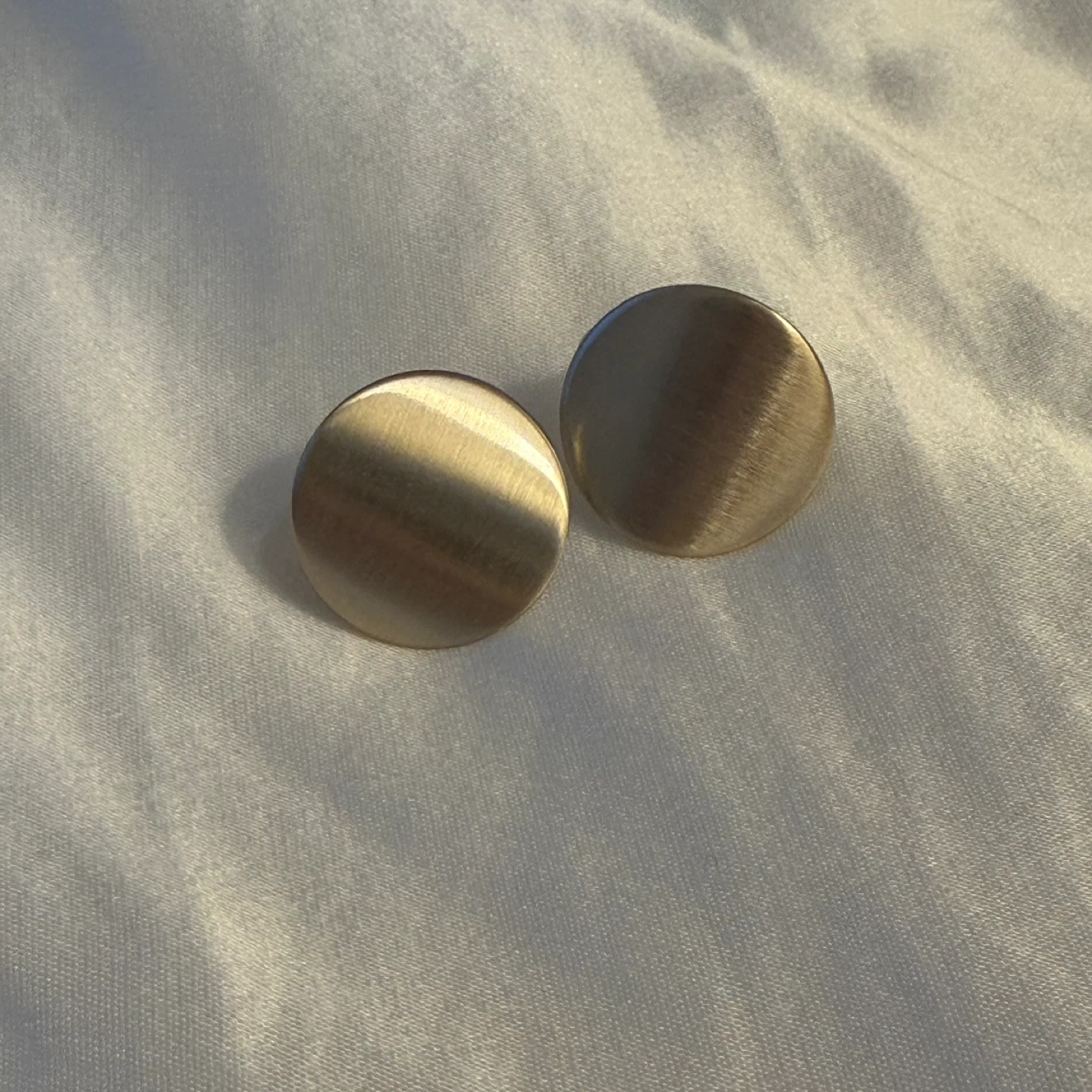Round Disc Earrings
