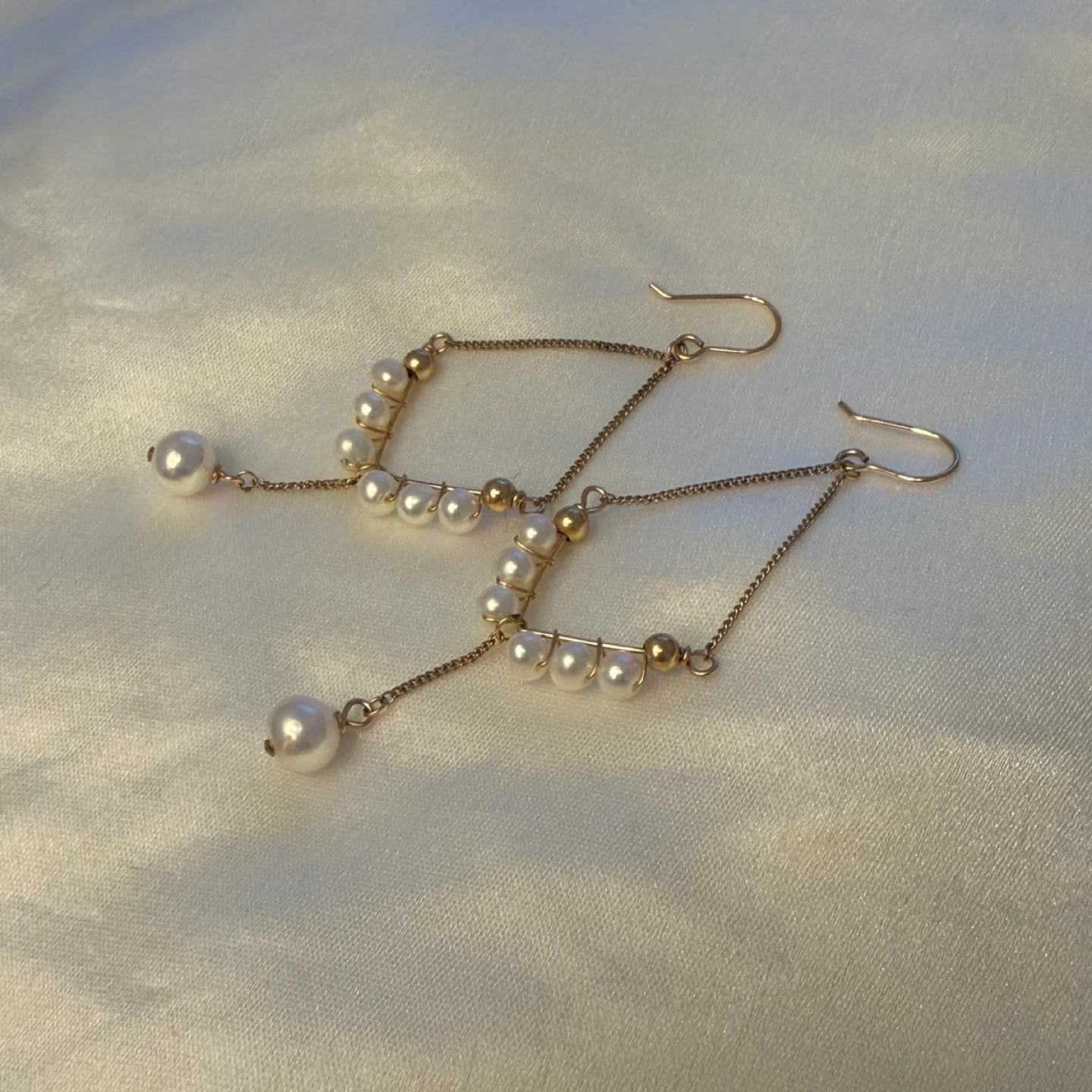 Gold Tone Drop Earrings with Faux Pearls