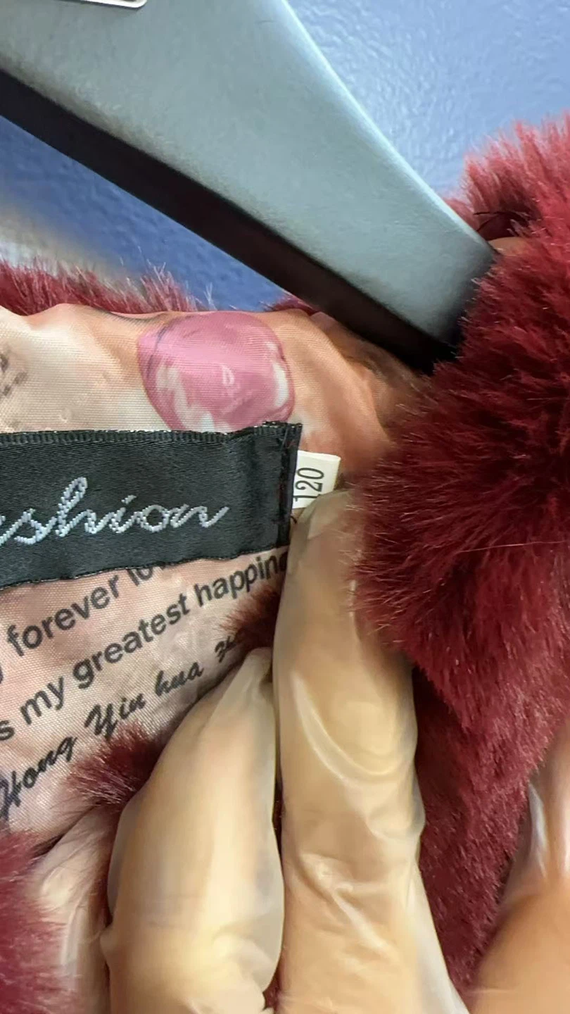Faux Fur Jacket Red - size120 - photo 3