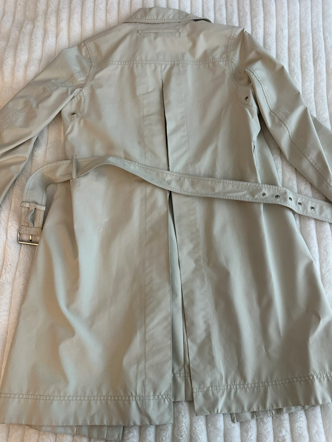 Prada Women's Beige Trench Coat - photo 2