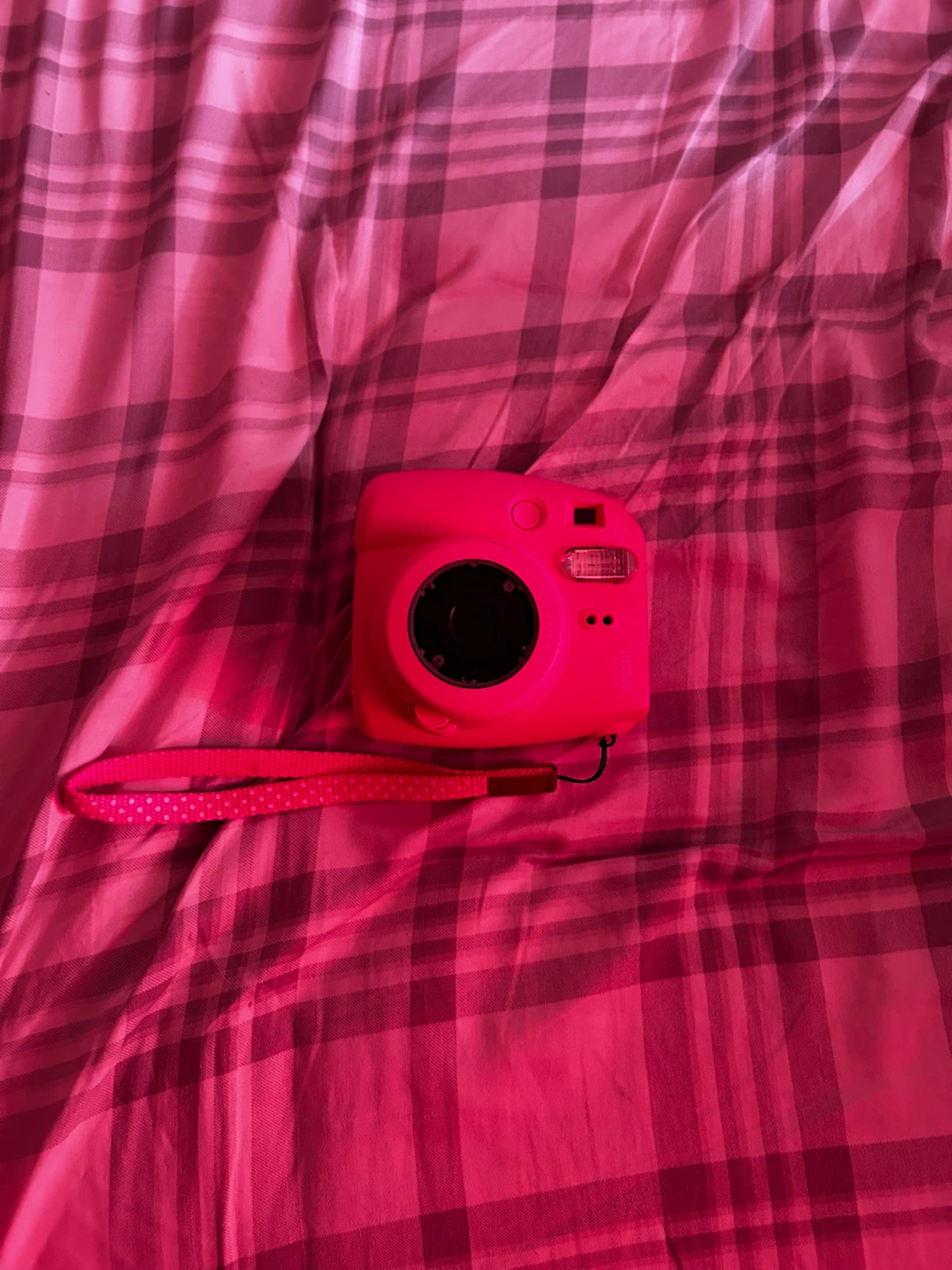 Broken Fujifilm Instax Mini 9 Camera