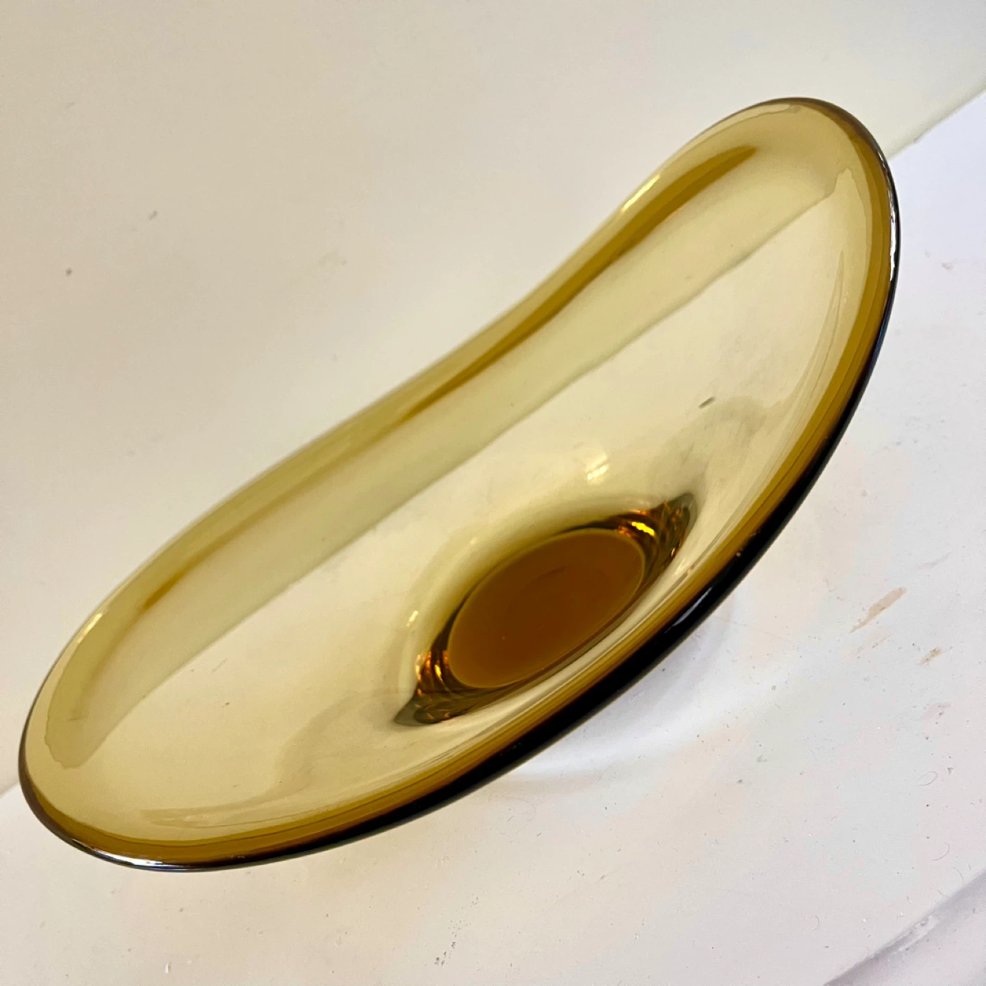 6 Danish MCM Amber Glass Bowls - photo 4