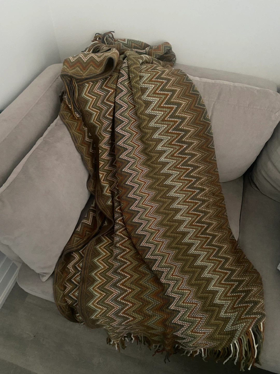 Chevron Pattern Knit Throw Blanket 2 different colors - photo 5