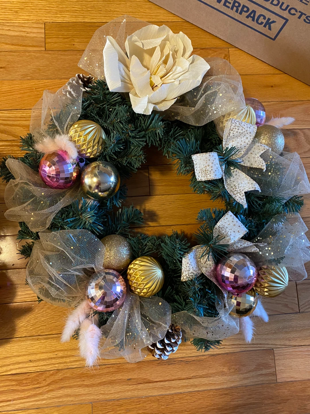 Set of 2 Decorative Christmas Wreaths - photo 2