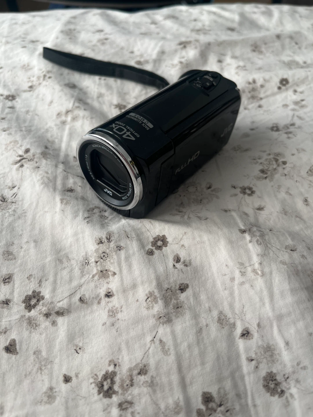 JVC Everio GZ-E10BU 40x Zoom Camcorder