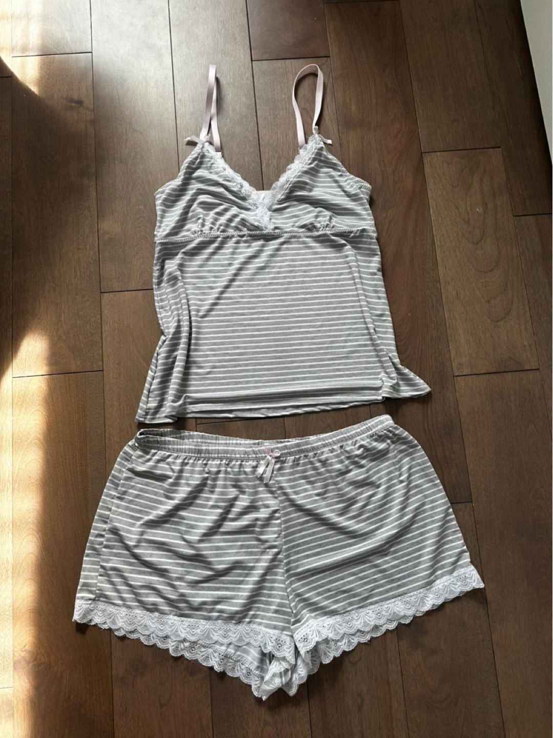 Marilyn Monroe Striped Pajama Set - Size M