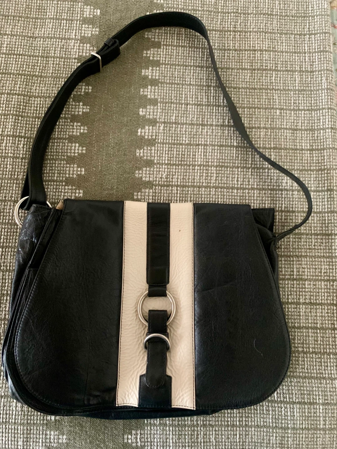 JANA FEIFER Los Angeles Black & Cream Stripe Shoulder Bag