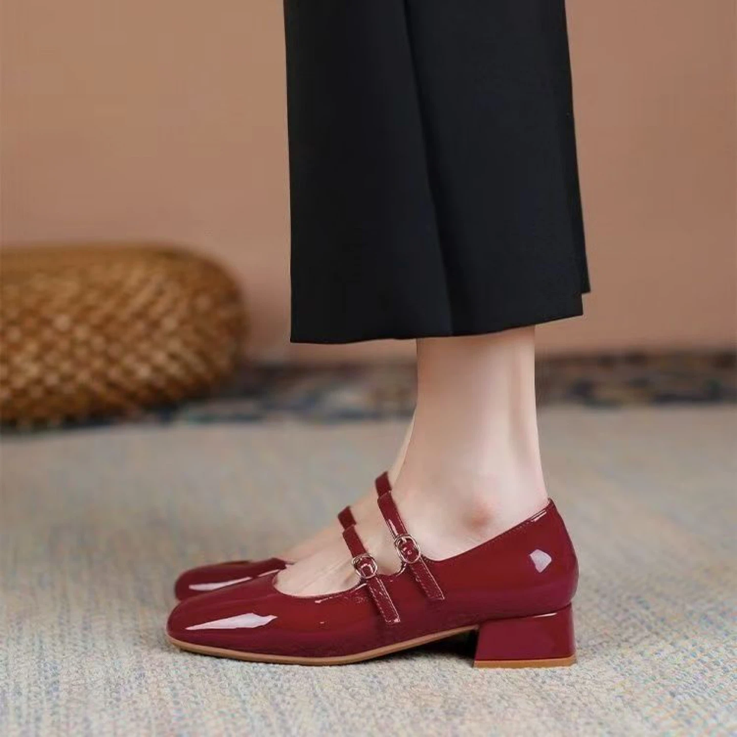 Women's Burgundy Patent Shoes - Size 40 - photo 2