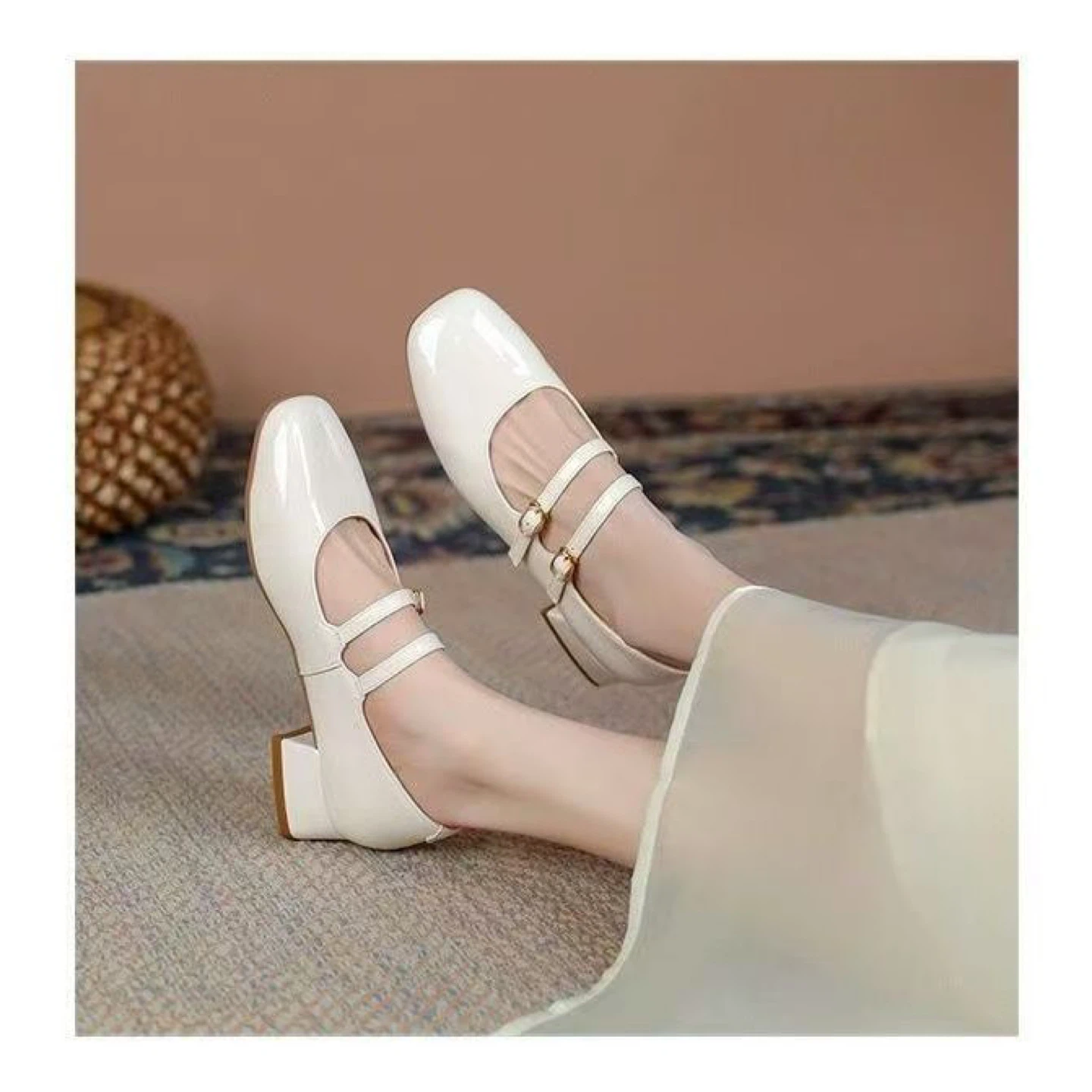 White  Heels - Size 40 - photo 4