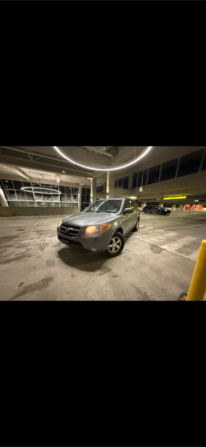 Hyundai Santa Fe SUV
