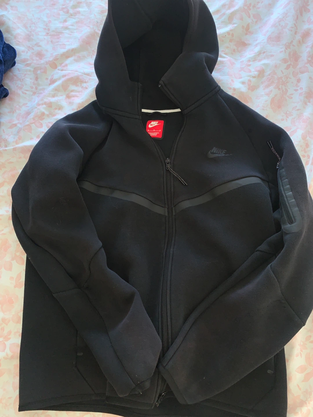 Nike Tech Fleece Full-Zip Hoodie