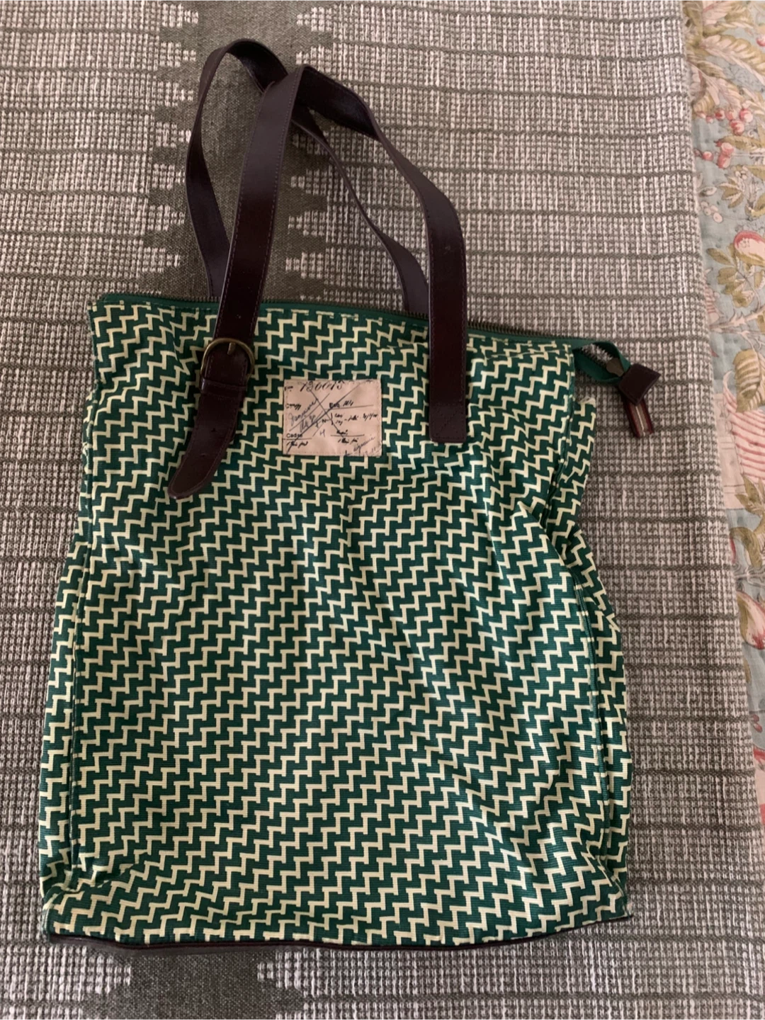MOULINETTE SOEURS Green Chevron Pattern Tote Bag