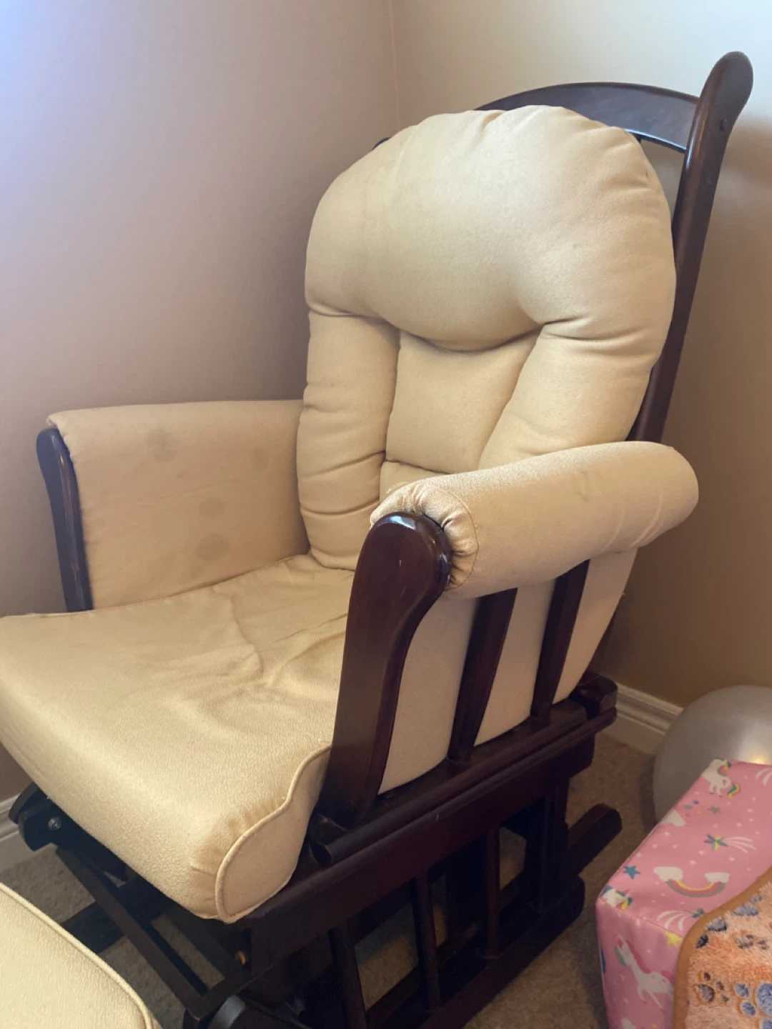Nursery Rocking Chair and ottoman - photo 3