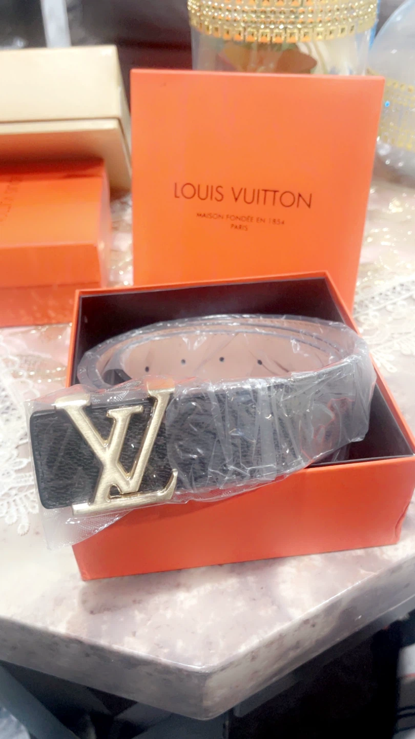 Louis Vuitton Black Monogram Belt size 45” - photo 3