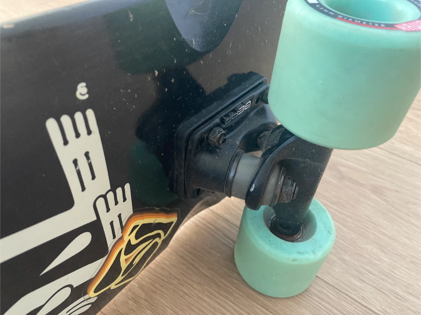 Landyachtz cruiser skateboard - photo 4