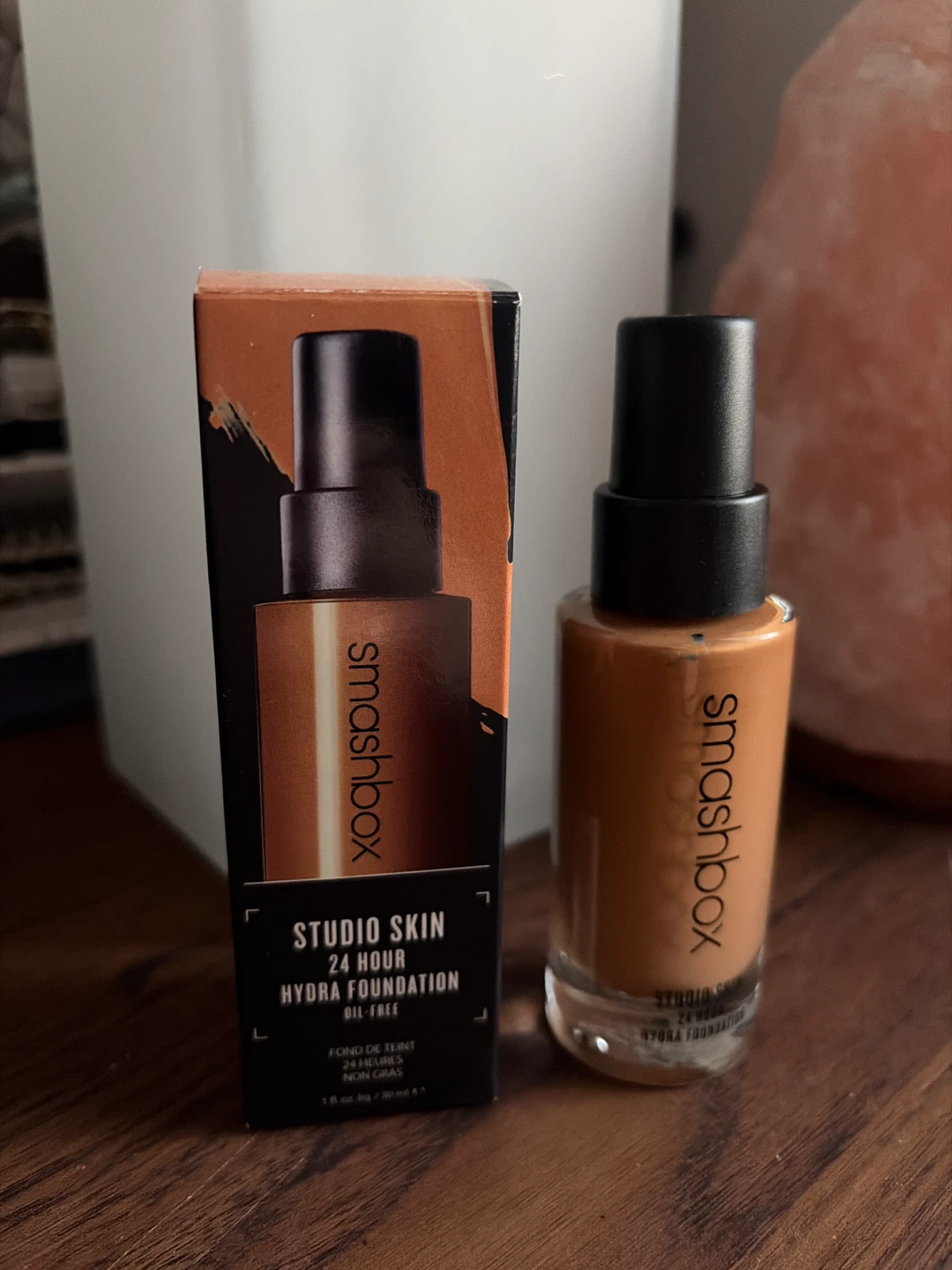 Smashbox studio skin 24 hour hydra foundation (shade 4.0)