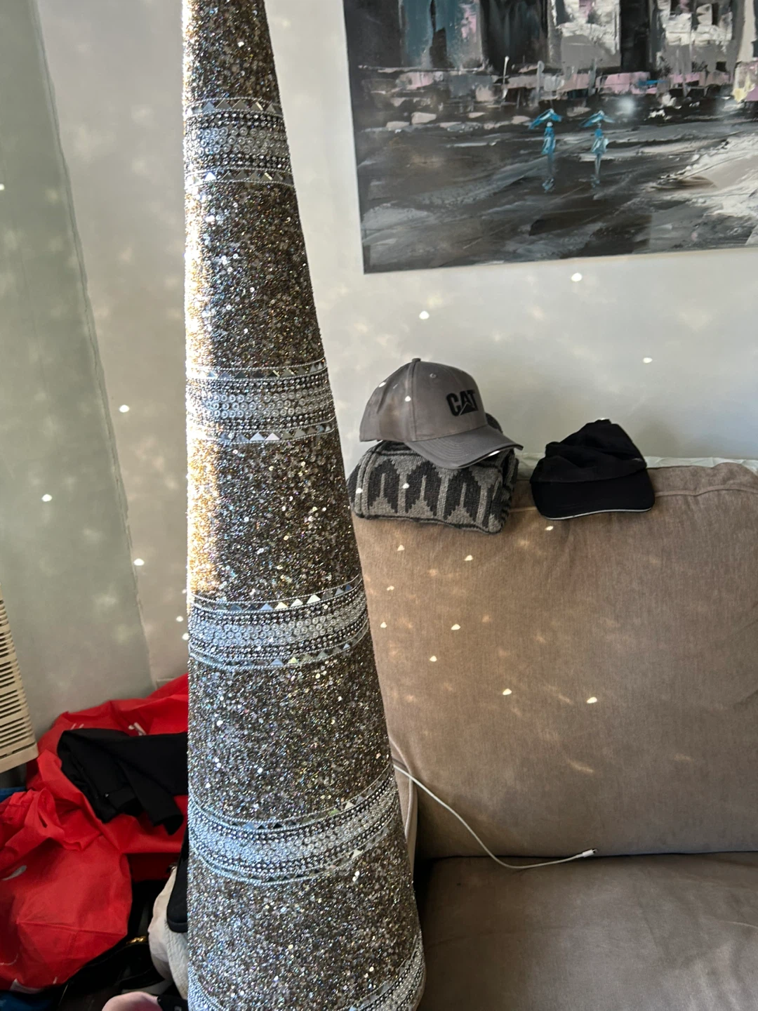 Sparkly Cone  Beaded Embellishments - photo 3