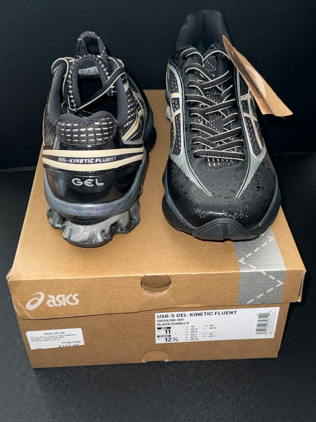 ASICS US6-S GEL-Fluent Black/Vanilla SIZE 11 - photo 2
