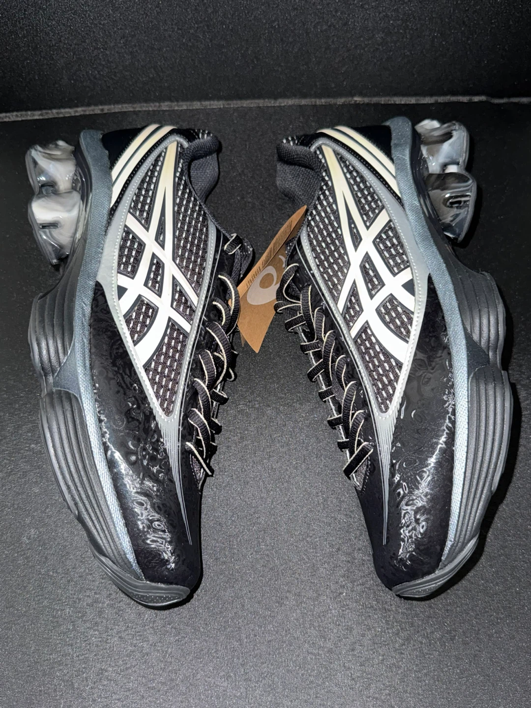 ASICS US6-S GEL-Fluent Black/Vanilla SIZE 11 - photo 5