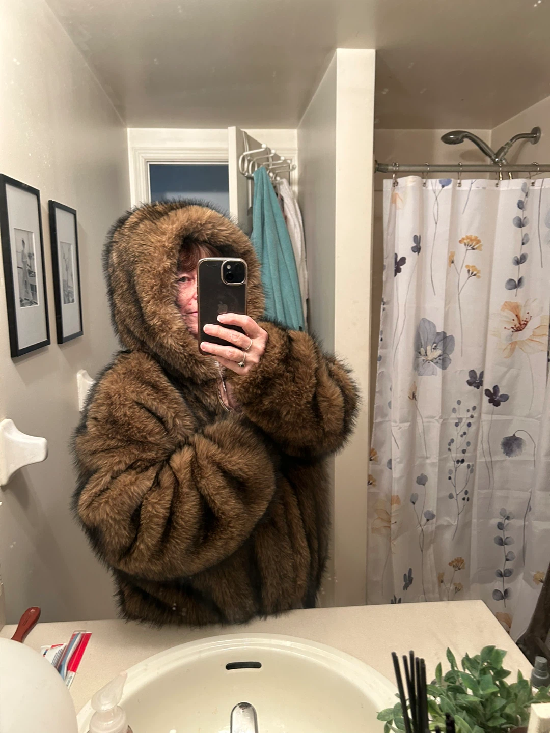 Faux Fur Hooded Jacket - photo 5