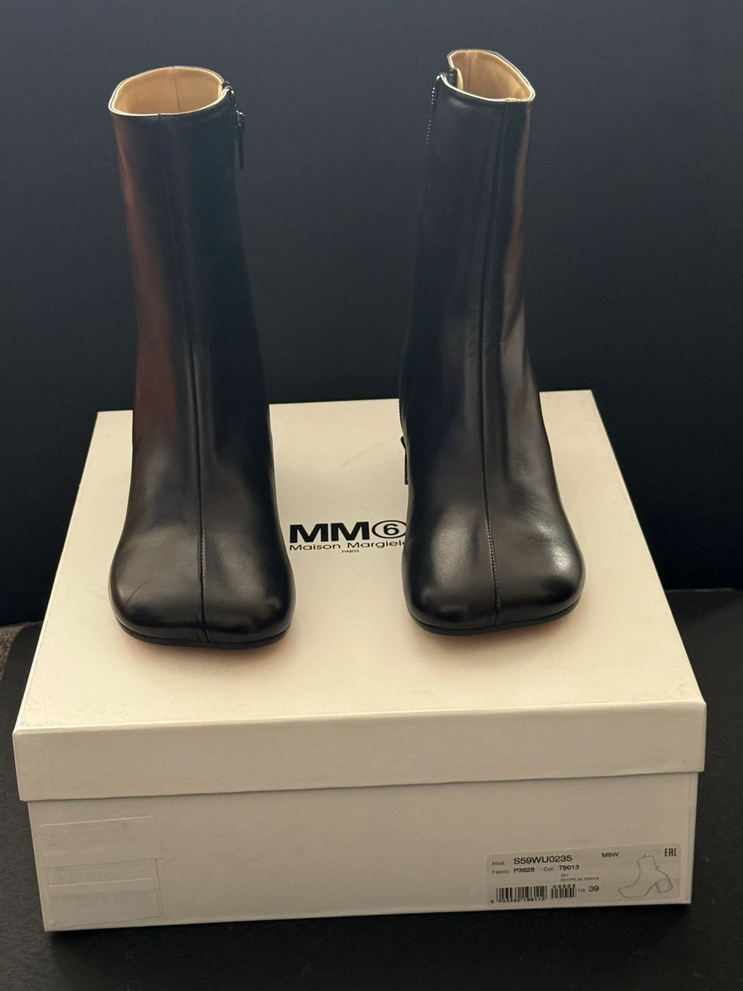 MM6 Maison Margiela Black Leather Ankle Boots Size 39 - photo 2