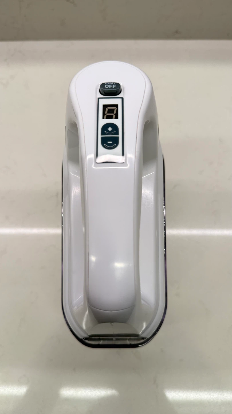 Cuisinart 9-Speed Hand Mixer with Storage Case - photo 3