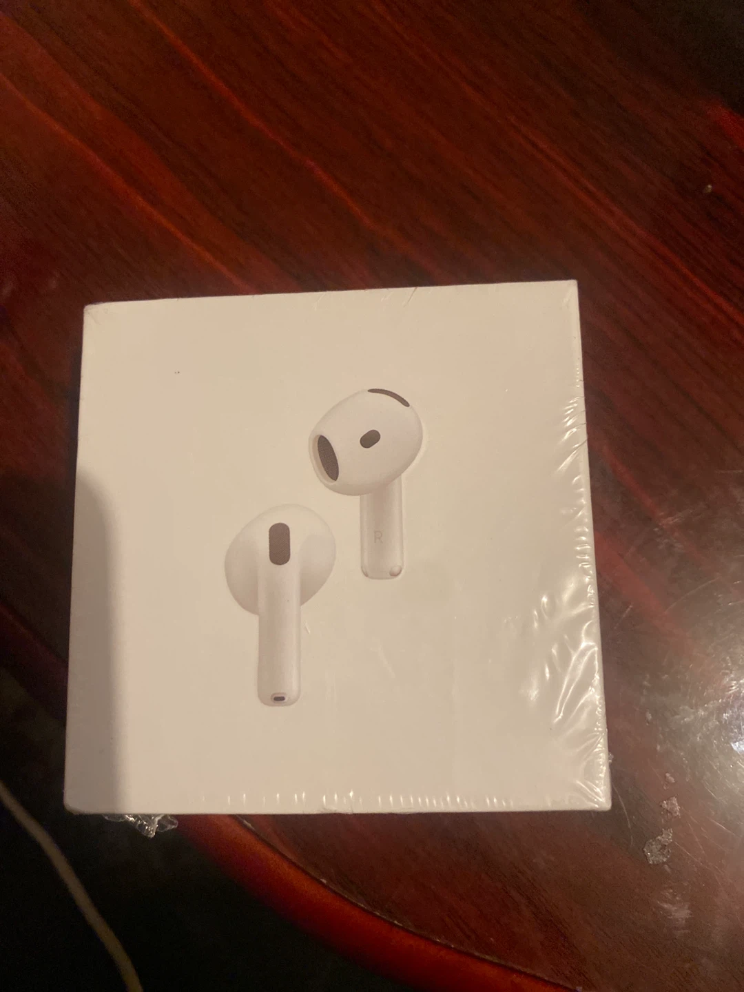 Apple AirPods Pro 4 with MagSafe Charging Case