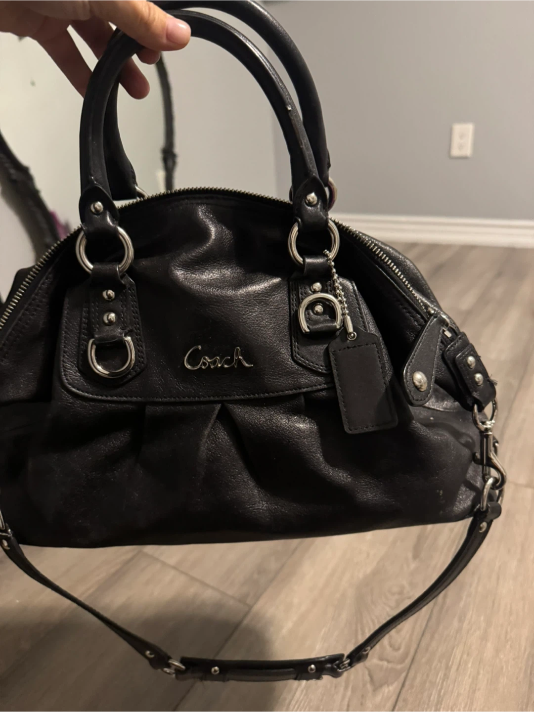 Black Leather Coach Satchel Handbag - photo 2