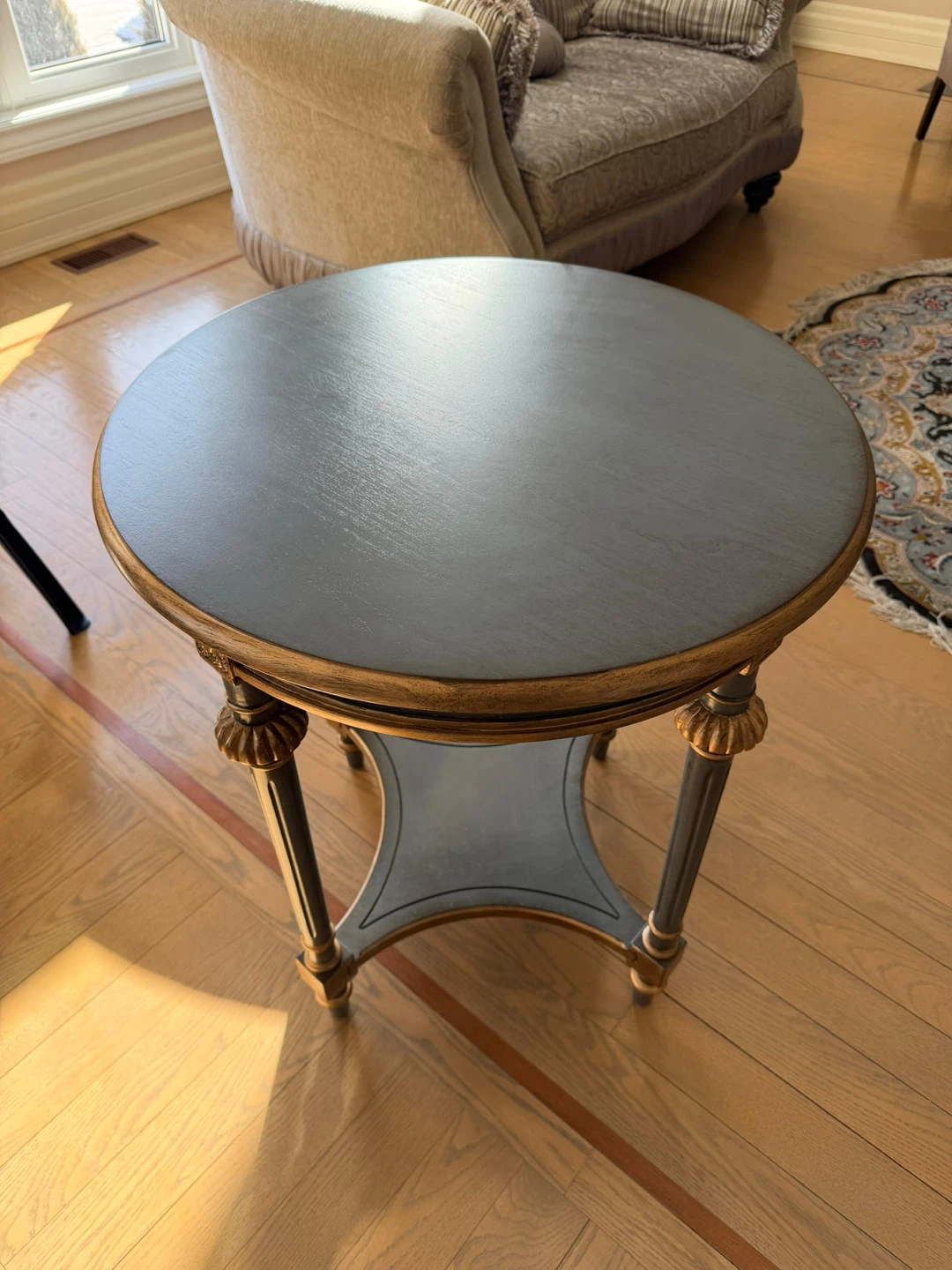 Hellinger Royal Pastel Blue Round Side Table - photo 2