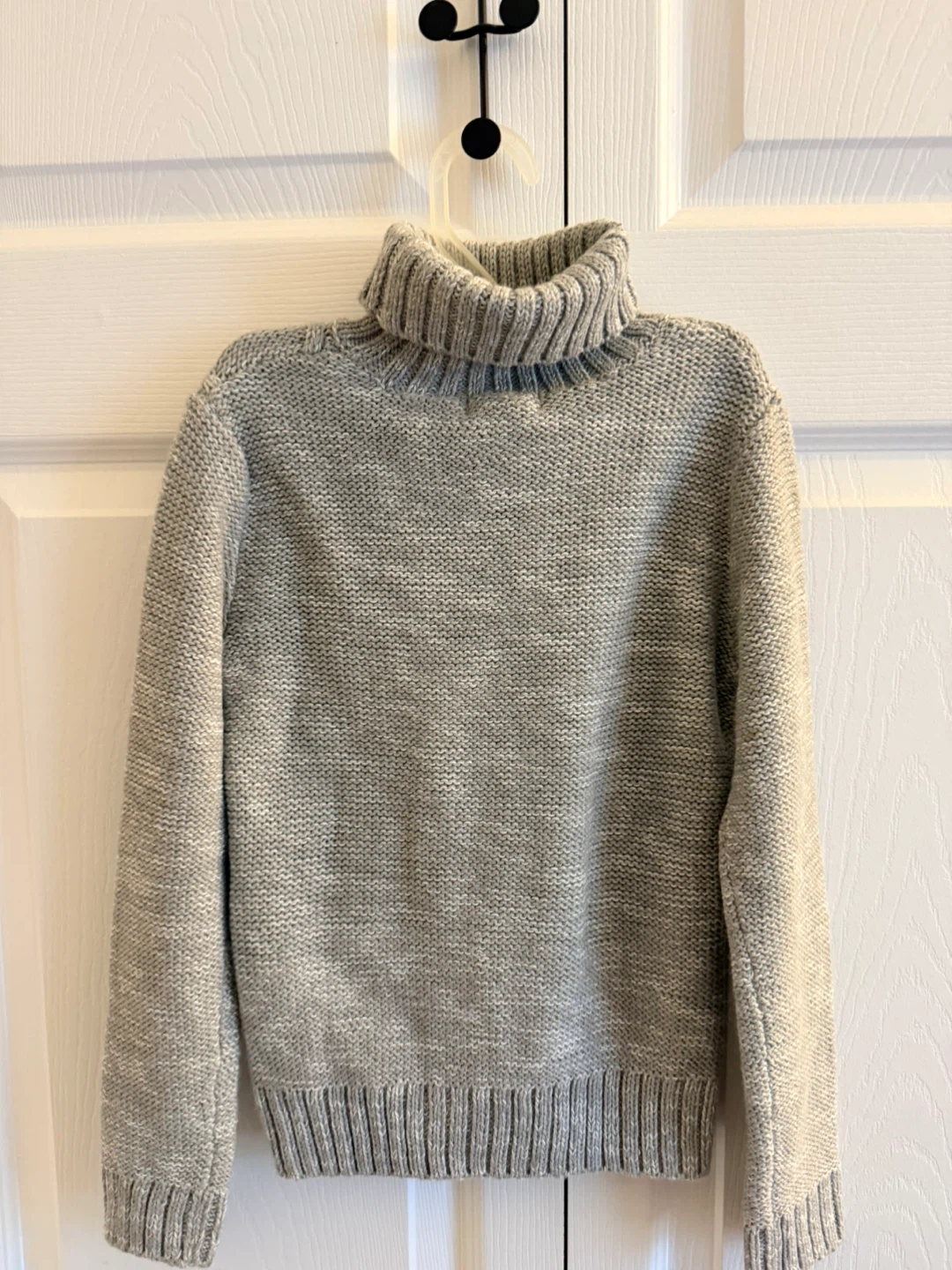 Joe Fresh Kids Grey Turtleneck Sweater Size S/P (6) - photo 2