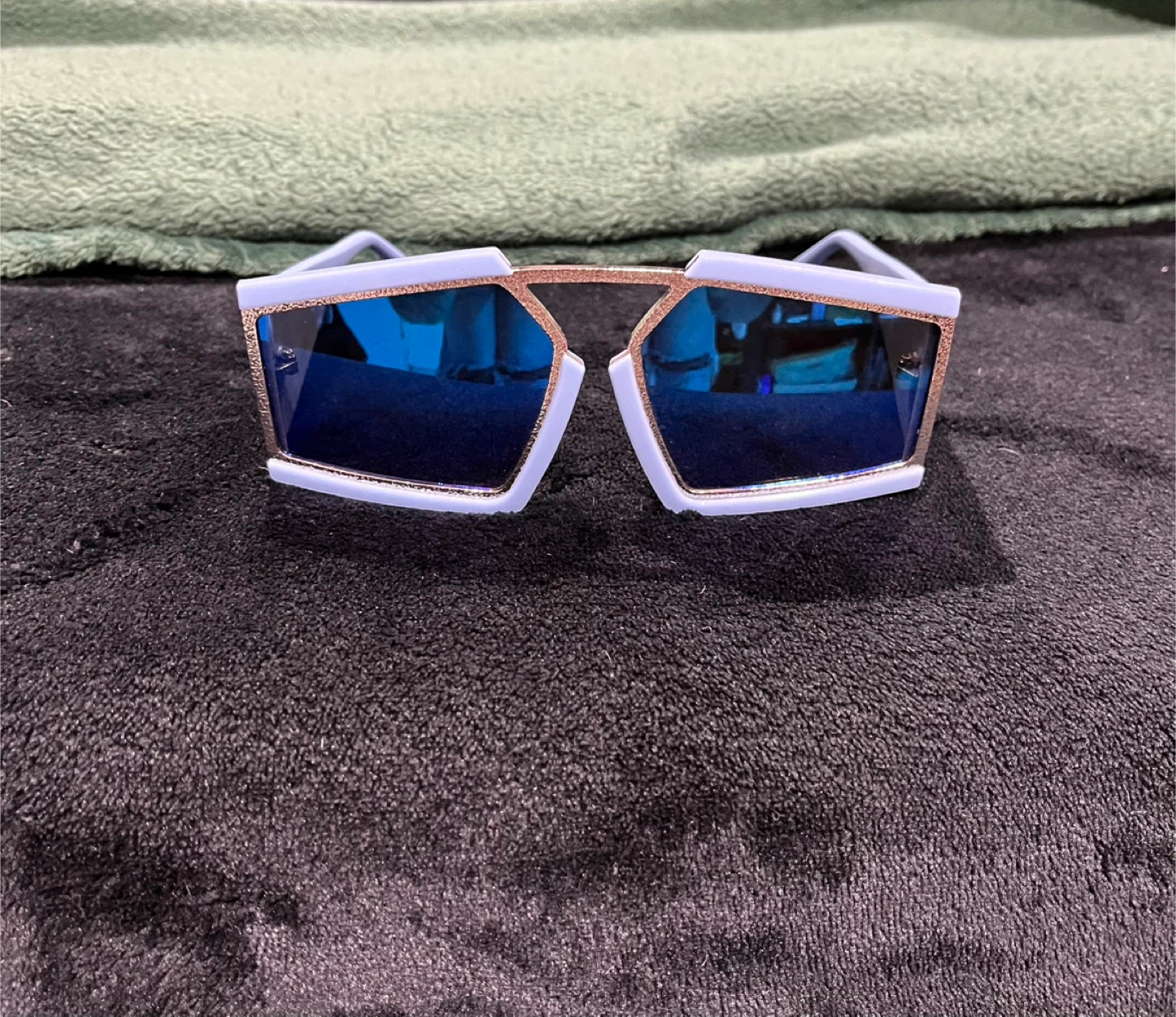 Blue Sunglasses - photo 2