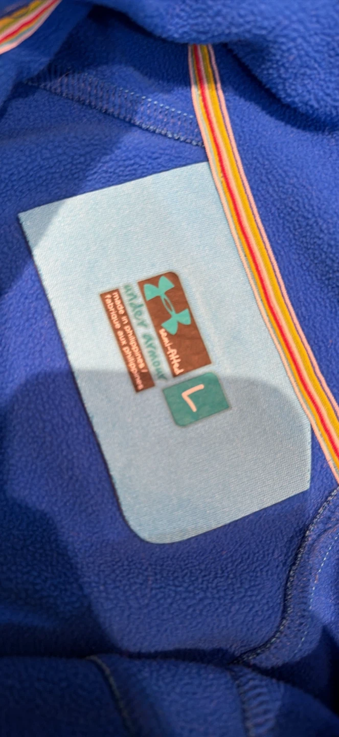 Under Armour Blue Long Sleeve Athletic Top - photo 2