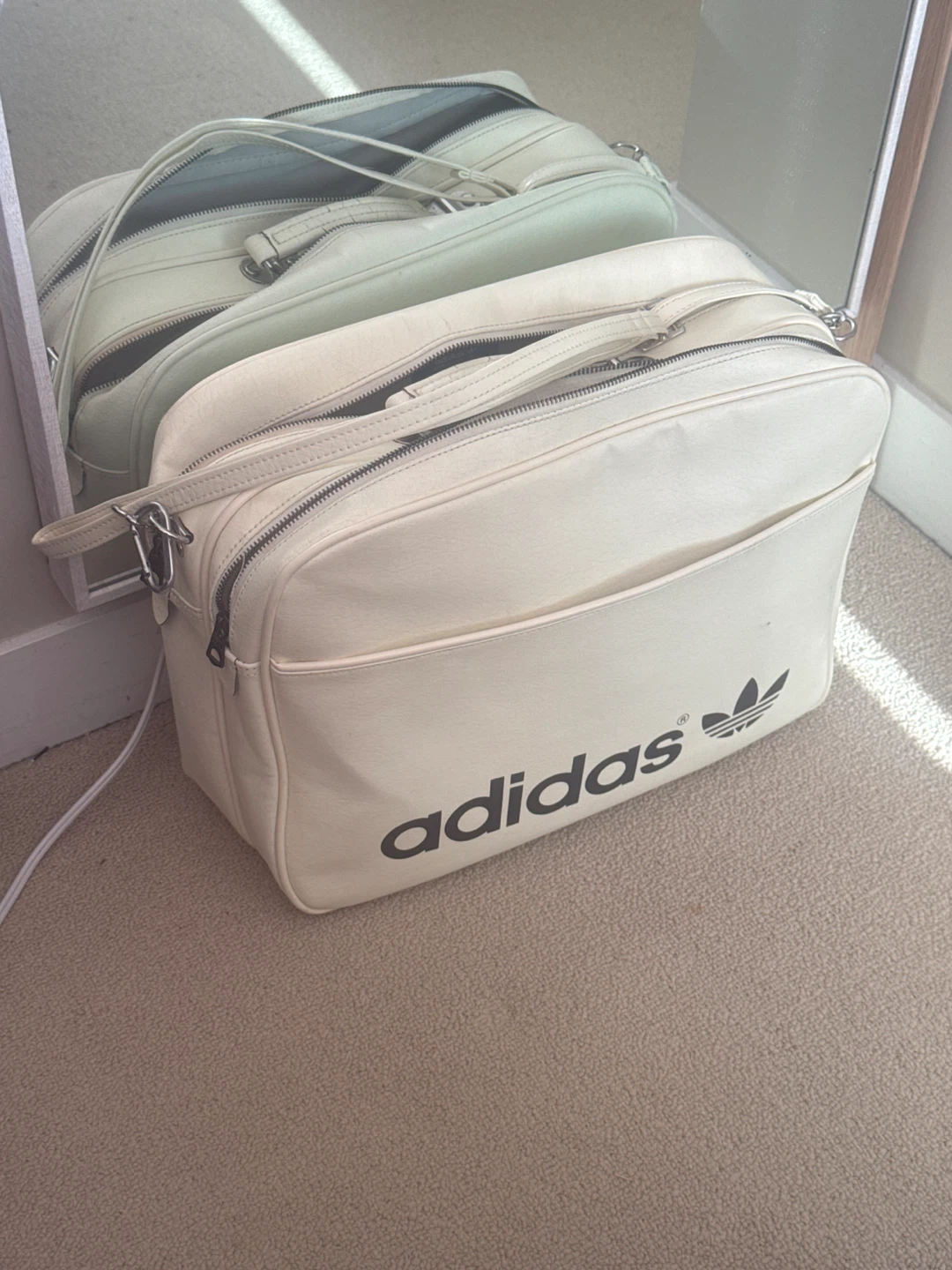 🧡 Adidas Cream Satchel Bag