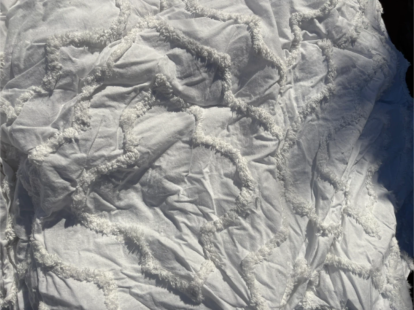 White Tufted Duvet Cover with Floral and Butterfly Print - photo 3