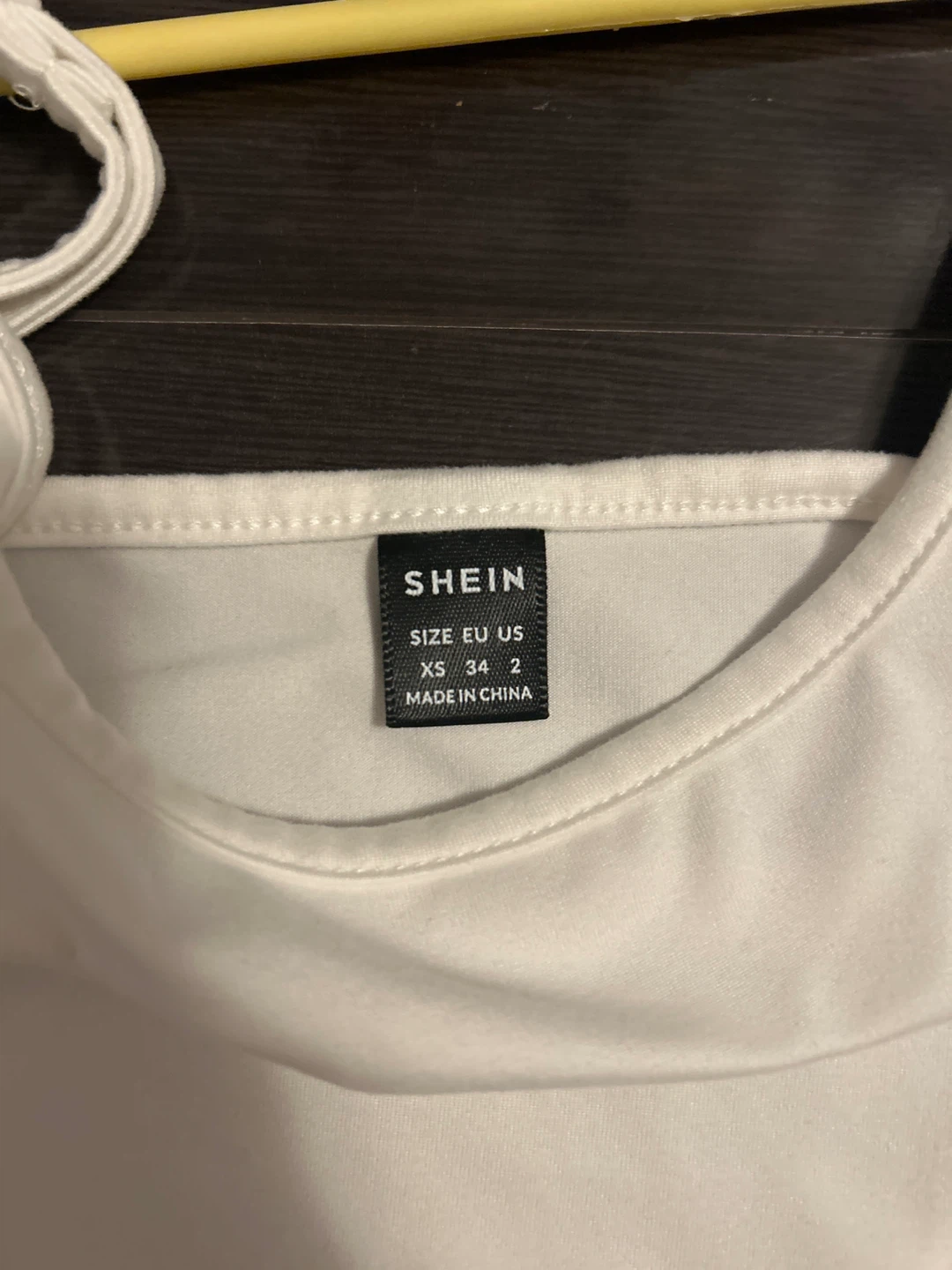 SHEIN white tank top - photo 2