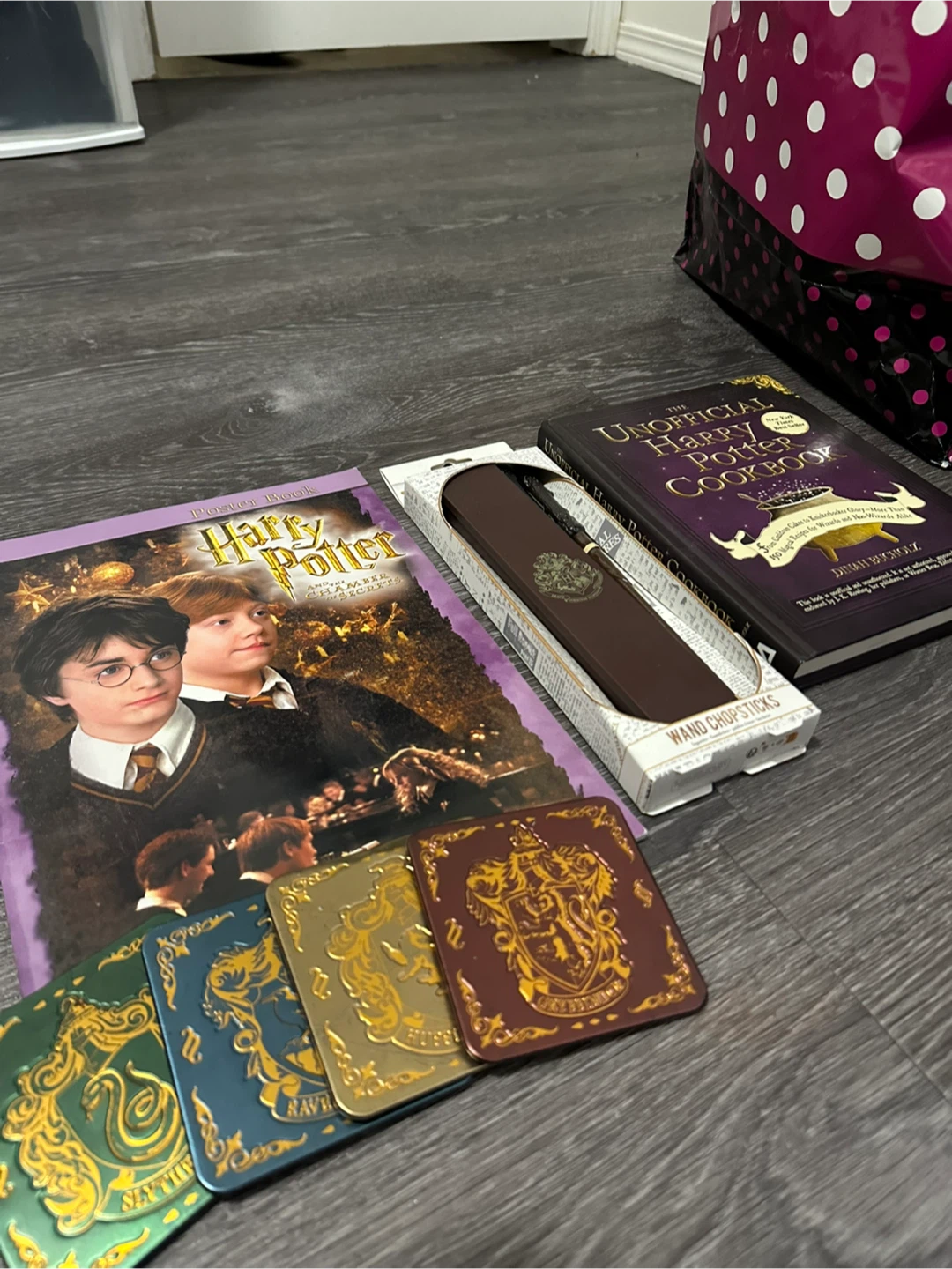 Harry Potter Book and Wand Chopsticks Set