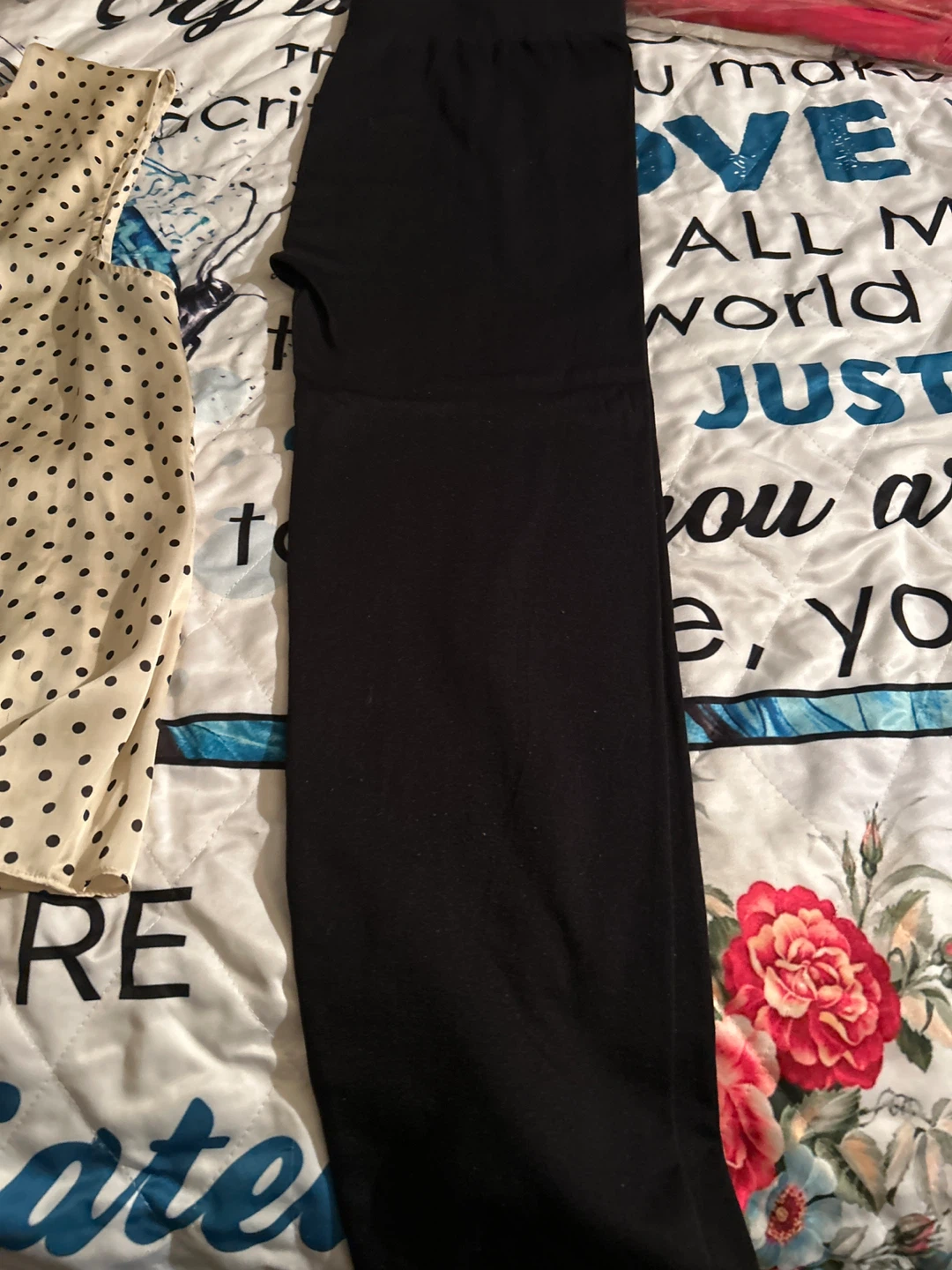 Black Leggings and Polka Dot Sleeveless Top - photo 2