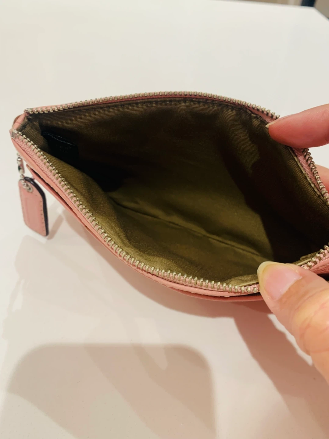 🩷 Price Firm! Coach Pink Leather Wristlet 🩷 - photo 3