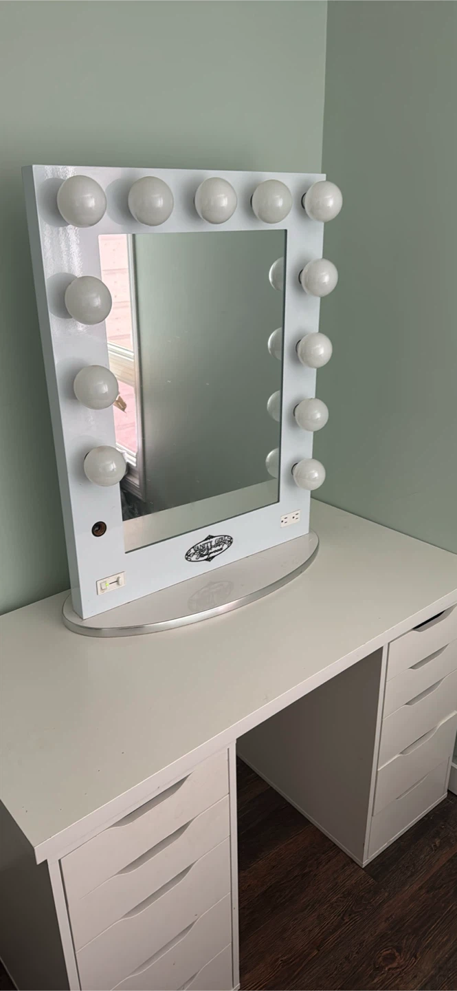 Vanity