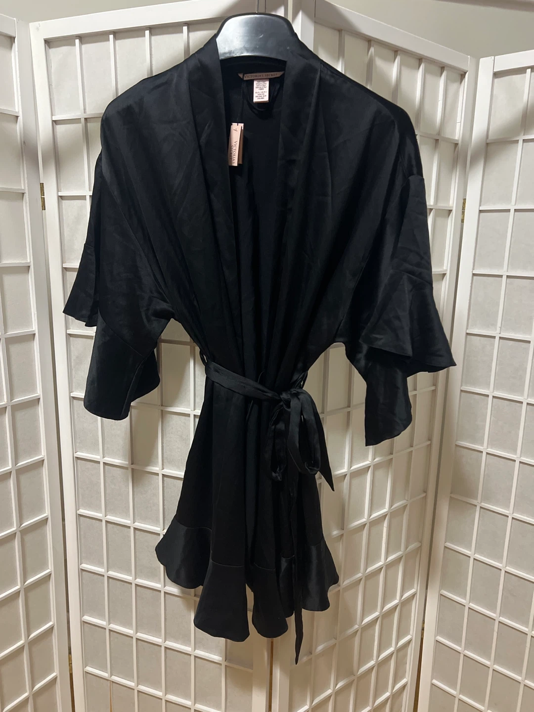 Victoria's Secret Black Satin Kimono Robe