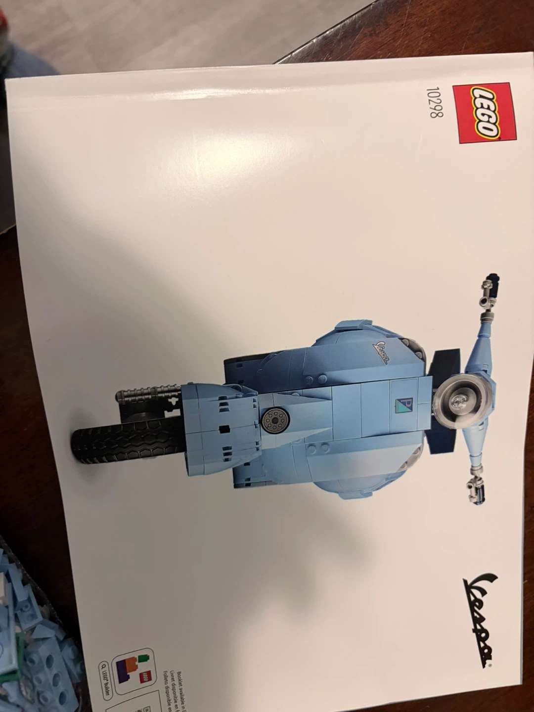 LEGO Icons Vespa 125 Model Building Kit - 10298 - photo 2