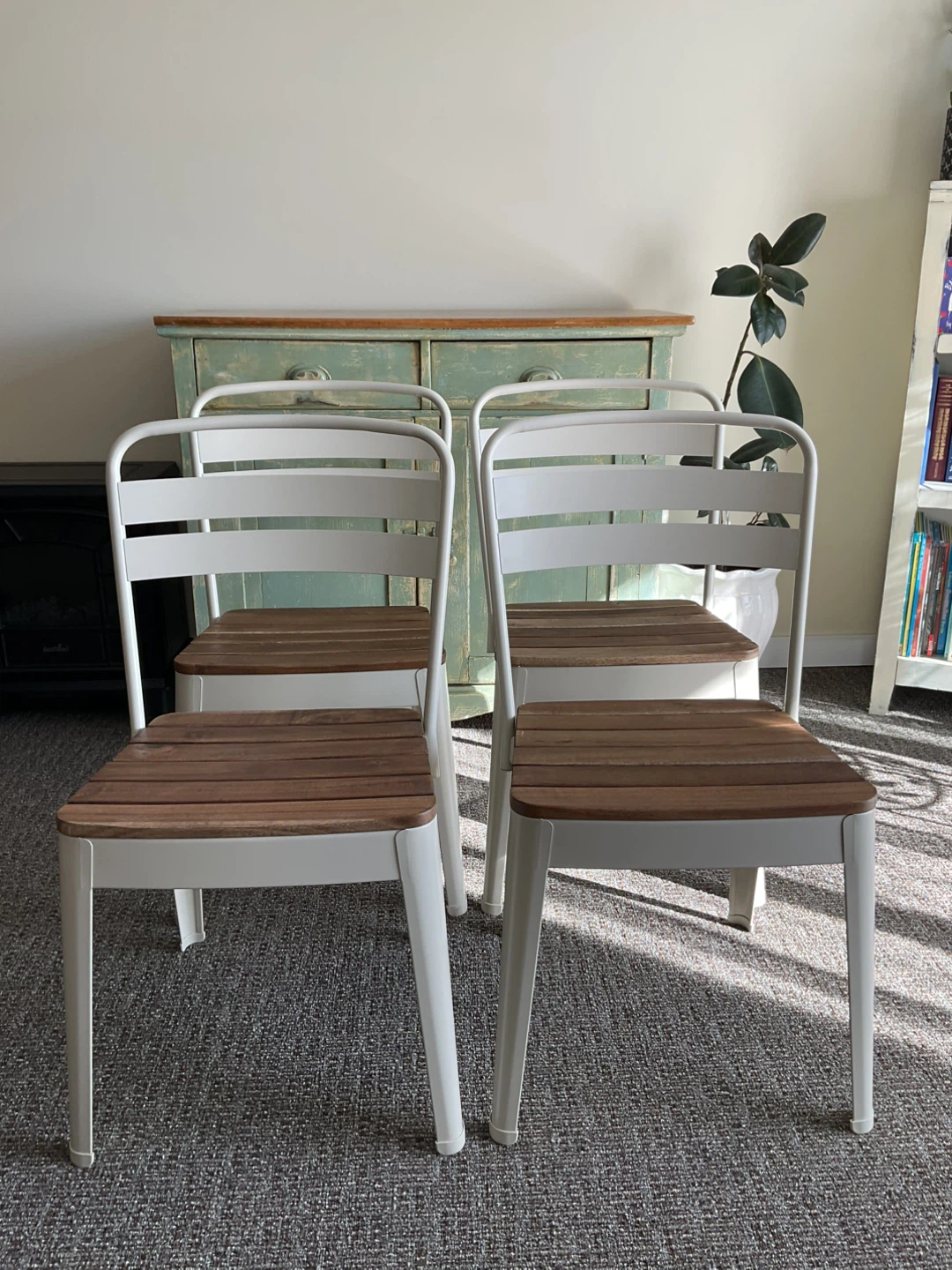 Set of 4 White and Wood Accent Chairs - photo 2