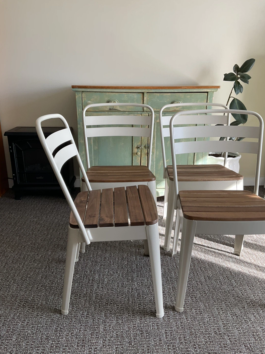 Set of 4 White and Wood Accent Chairs - photo 3