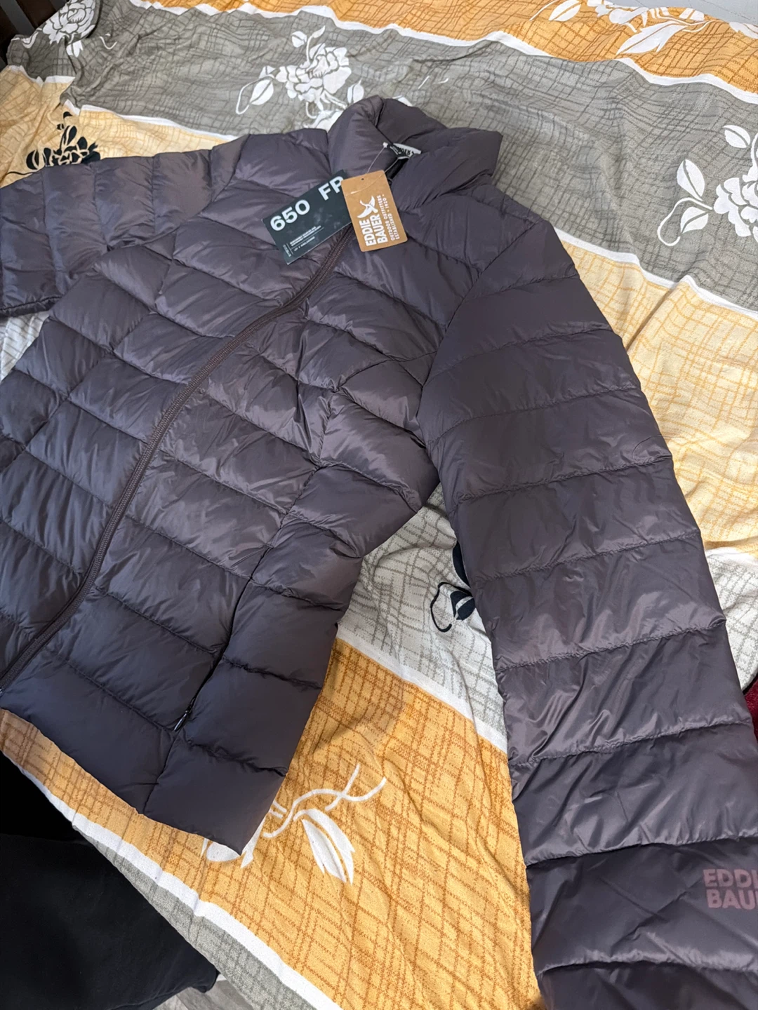 Women’s Eddie Bauer Down Jacket 650 FP - photo 2