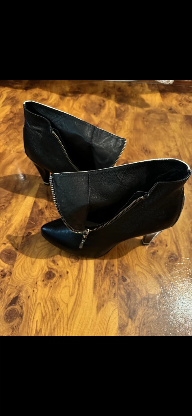 Diesel Black and White Leather Ankle Boots - photo 3