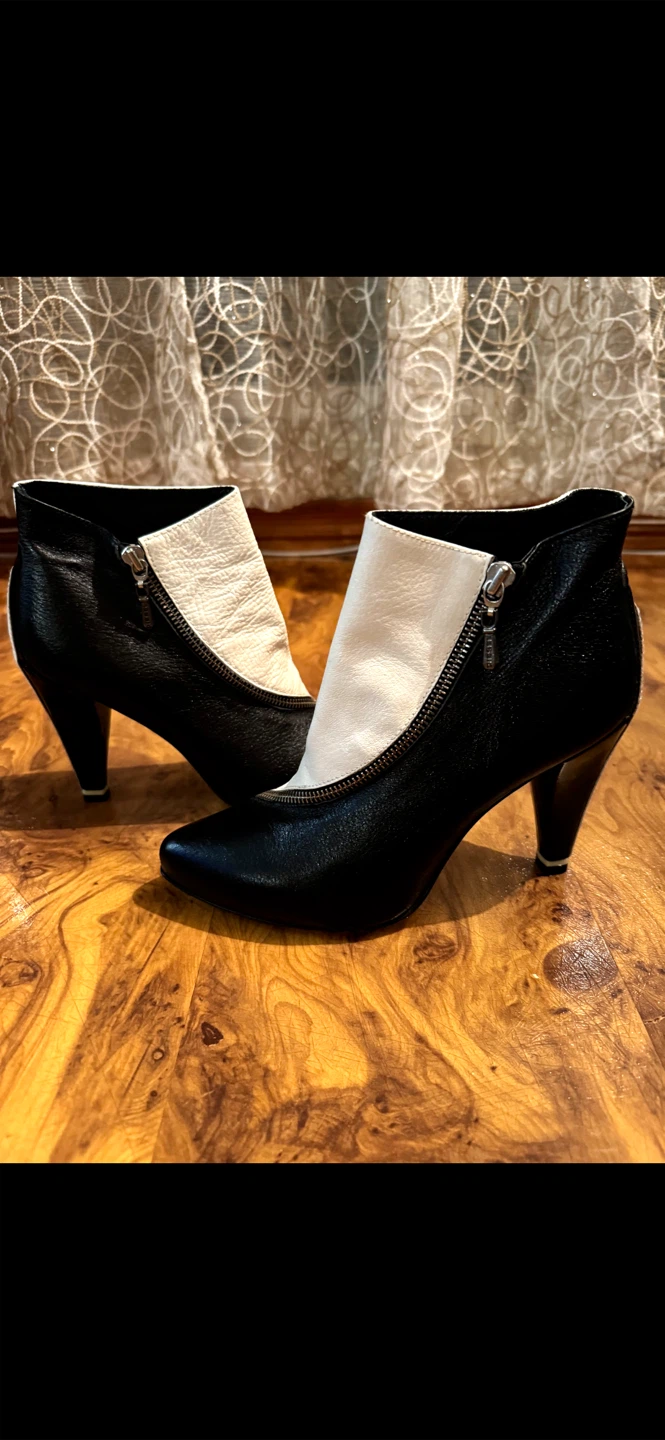 Diesel Black and White Leather Ankle Boots