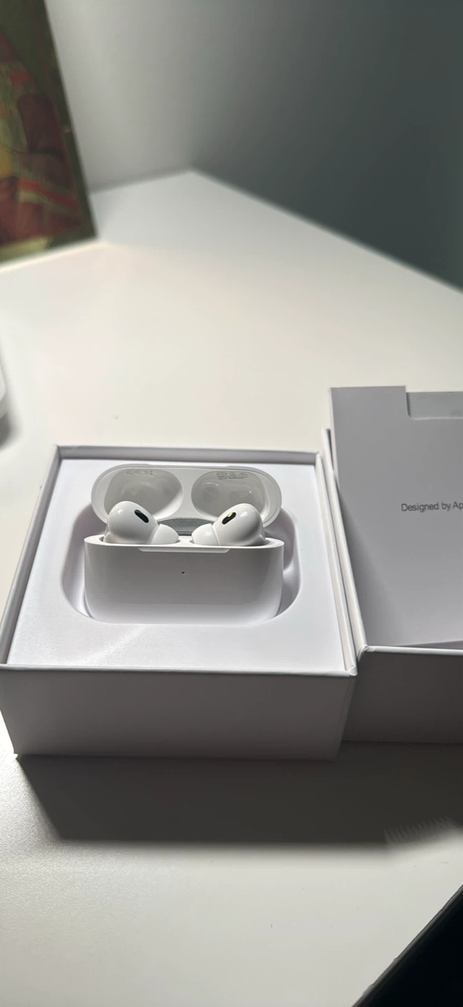 AirPods Pro (2nd generation) - Wireless Earbuds