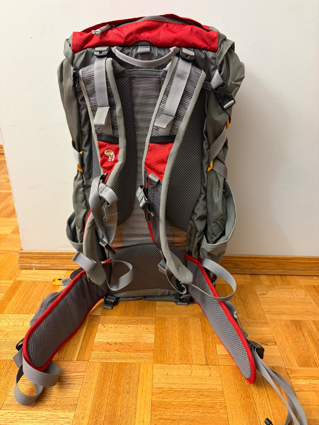 Mountain Hardwear 35L Backpack - photo 2