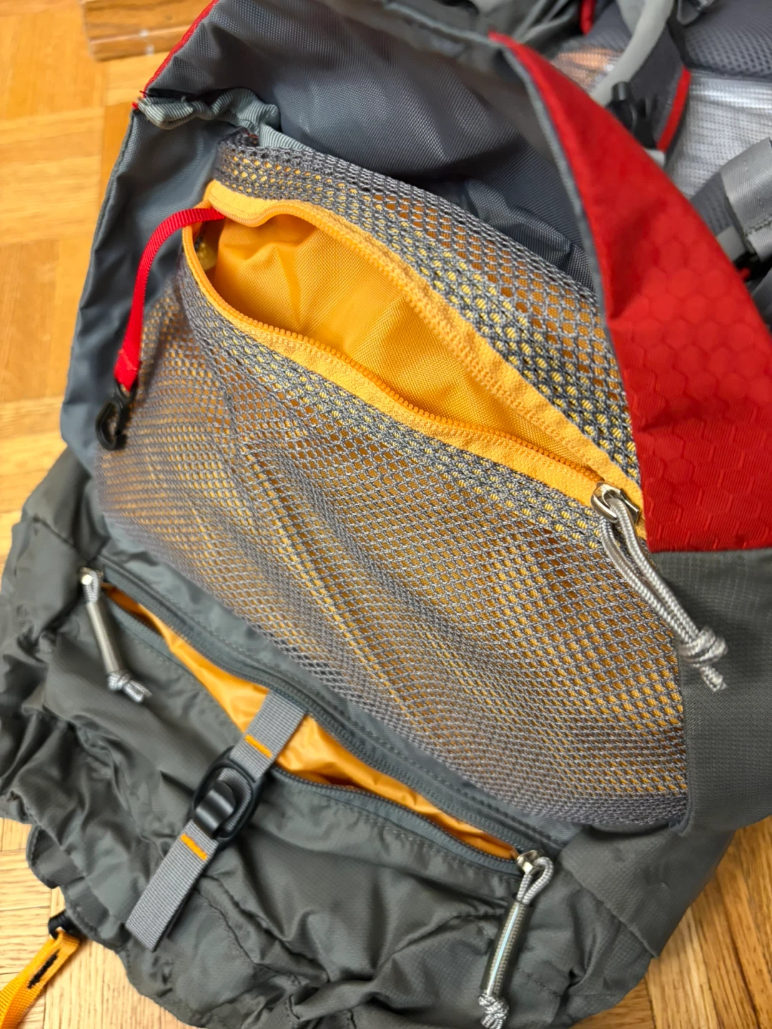 Mountain Hardwear 35L Backpack - photo 3