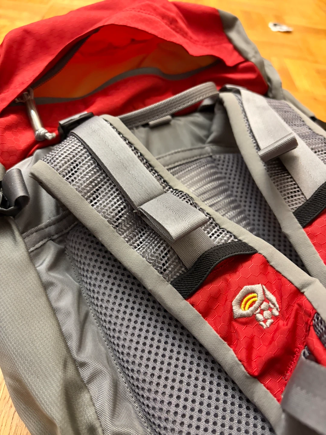 Mountain Hardwear 35L Backpack - photo 4